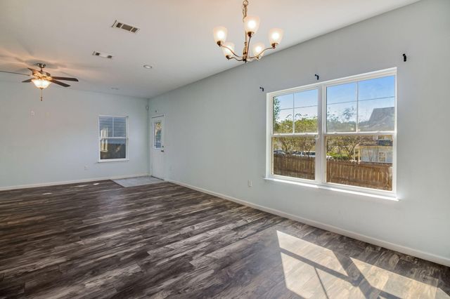 189 Johnson Court, Crestview, FL 32536