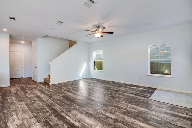 189 Johnson Court, Crestview, FL 32536