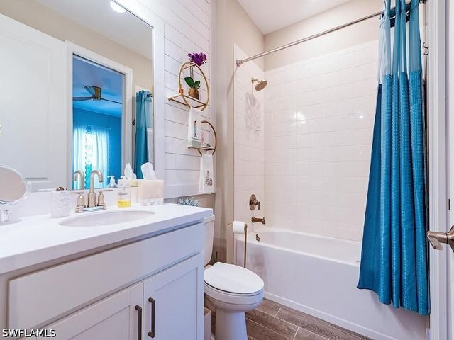 15160 Sacile ST, Naples, FL 34114