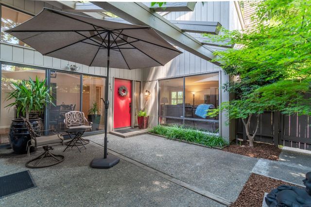 411 Dunbarton Cir, Sacramento, CA 95825