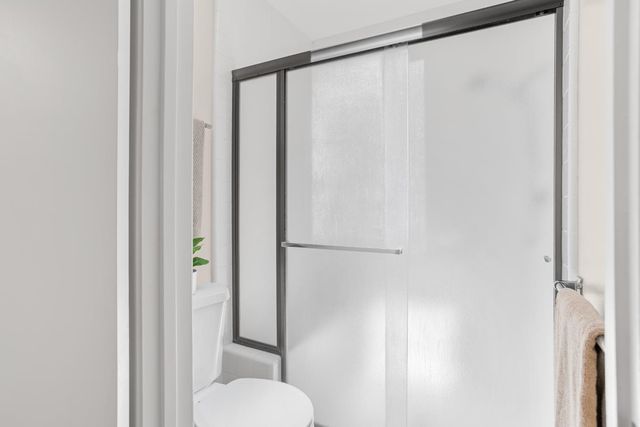 411 Dunbarton Cir, Sacramento, CA 95825