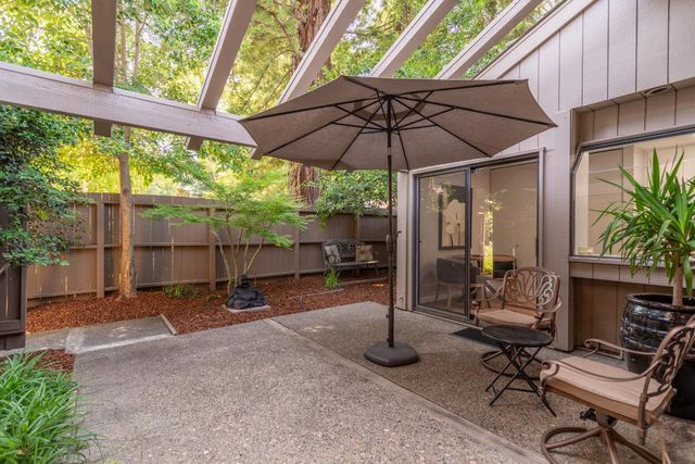 411 Dunbarton Cir, Sacramento, CA 95825