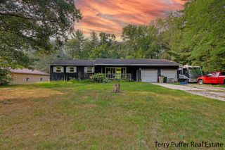 3285 4th Street, Twin Lake, MI 49457