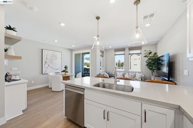 148 Tulare Court, Danville, CA 94526