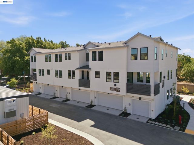 148 Tulare Court, Danville, CA 94526
