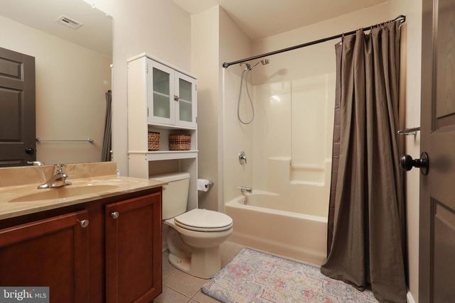 206 HARRISON AVE, Mount Holly, NJ 08060