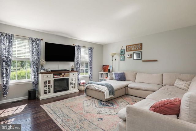 206 HARRISON AVE, Mount Holly, NJ 08060