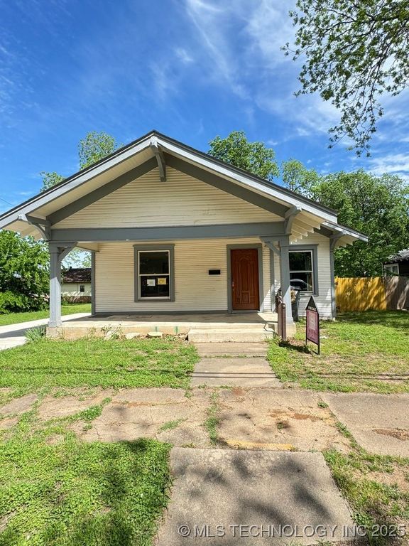 208 B Street SW, Ardmore, OK 73401