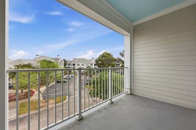 130 River Landing Drive 10302, Charleston, SC 29492