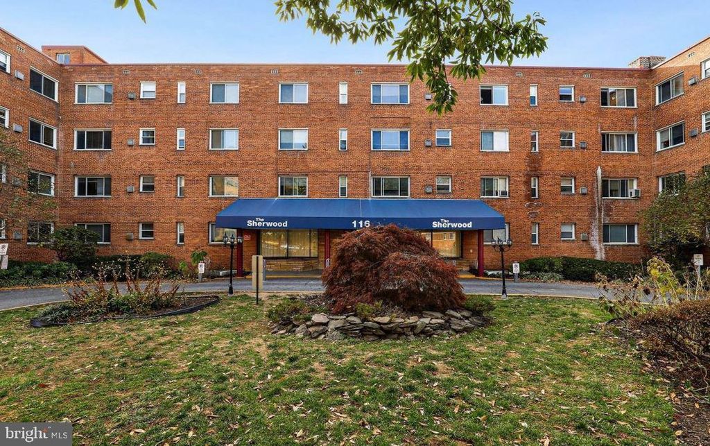 116 LEE AVE #204, Takoma Park, MD 20912
