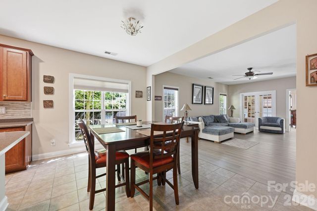 4405 Squirrel Trail Lane, Charlotte, NC 28269