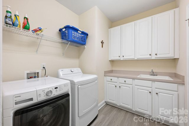 4405 Squirrel Trail Lane, Charlotte, NC 28269