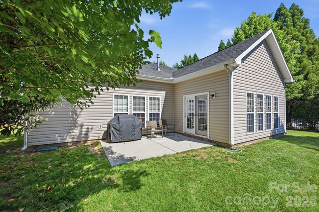 4405 Squirrel Trail Lane, Charlotte, NC 28269