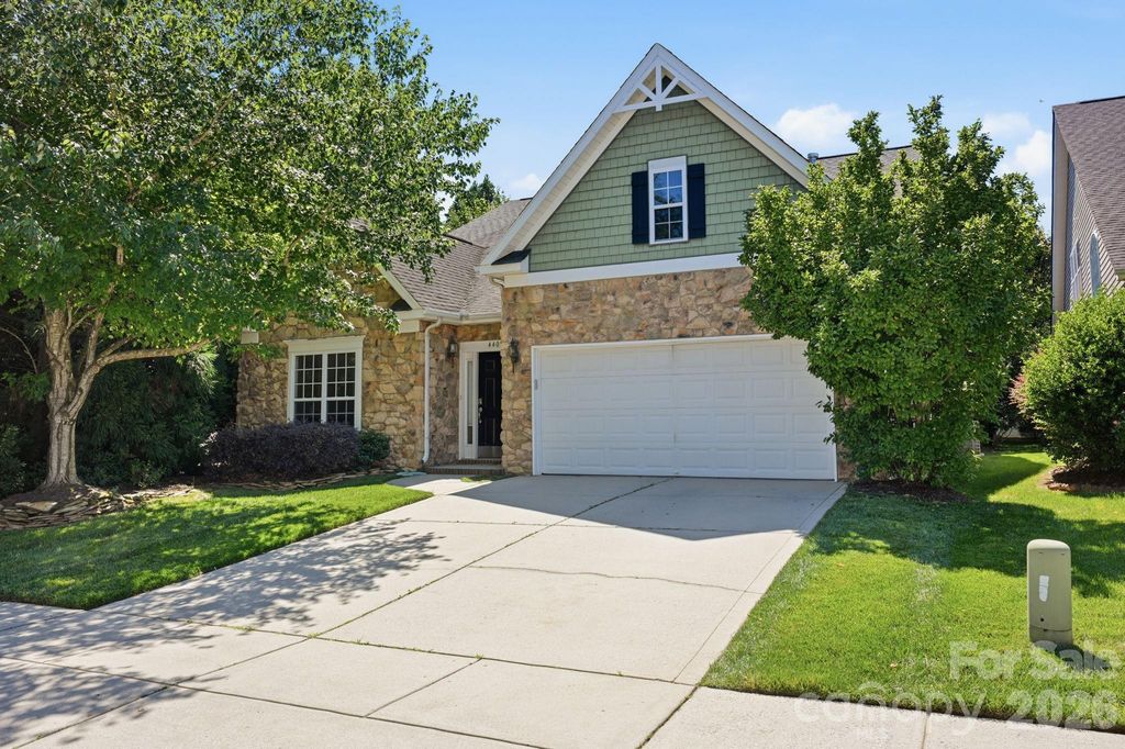 4405 Squirrel Trail Lane, Charlotte, NC 28269