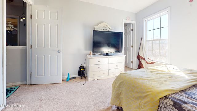 110 Newhan Lane, Jacksonville, NC 28546
