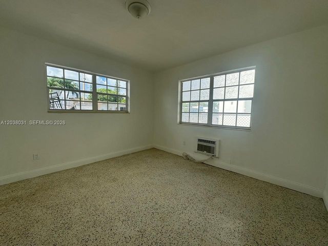 735 83rd St 3, Miami Beach, FL 33141