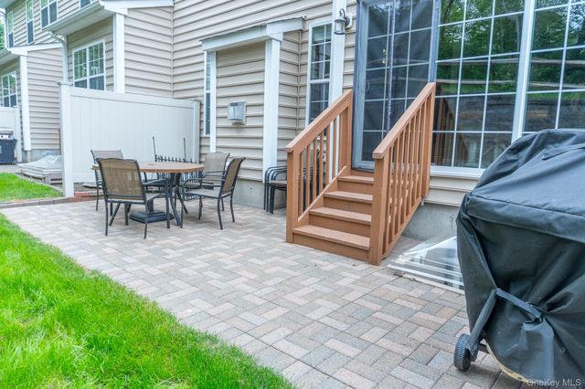 781 Huntington Drive, Fishkill, NY 12524