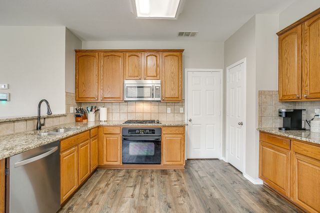 5229 Westheimer Road, Fort Worth, TX 76244