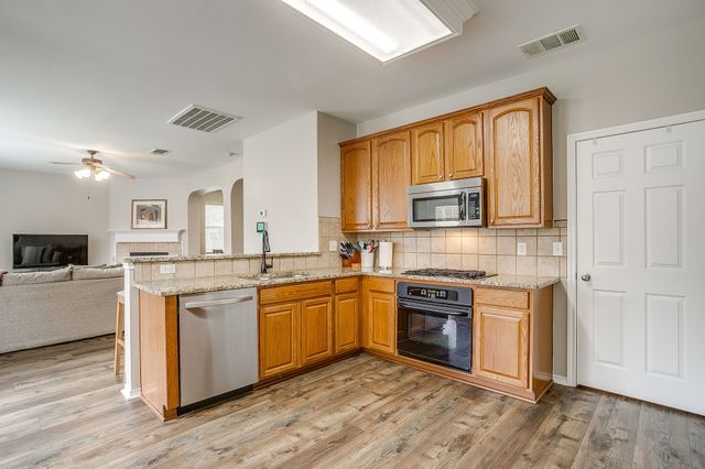 5229 Westheimer Road, Fort Worth, TX 76244