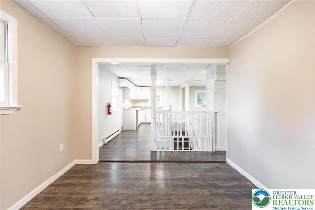 1240 Pembroke Road 2, Freemansburg Boro, PA 18017
