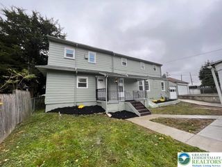 1240 Pembroke Road 2, Freemansburg Boro, PA 18017