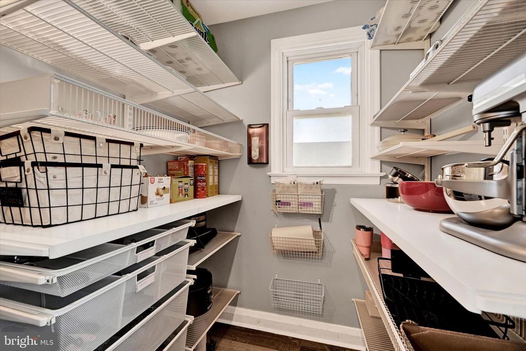 Image 16 of property listing at 5217 CATALPHA RD, Baltimore, MD 21214