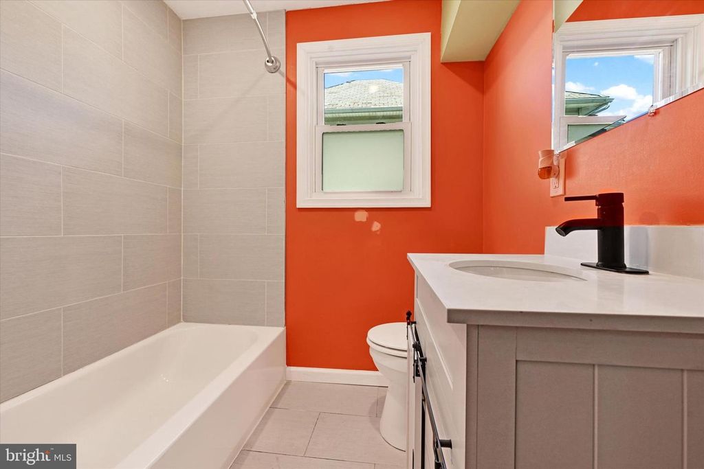 Image 19 of property listing at 5217 CATALPHA RD, Baltimore, MD 21214