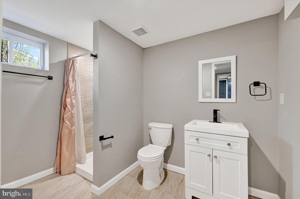 Image 31 of property listing at 5217 CATALPHA RD, Baltimore, MD 21214