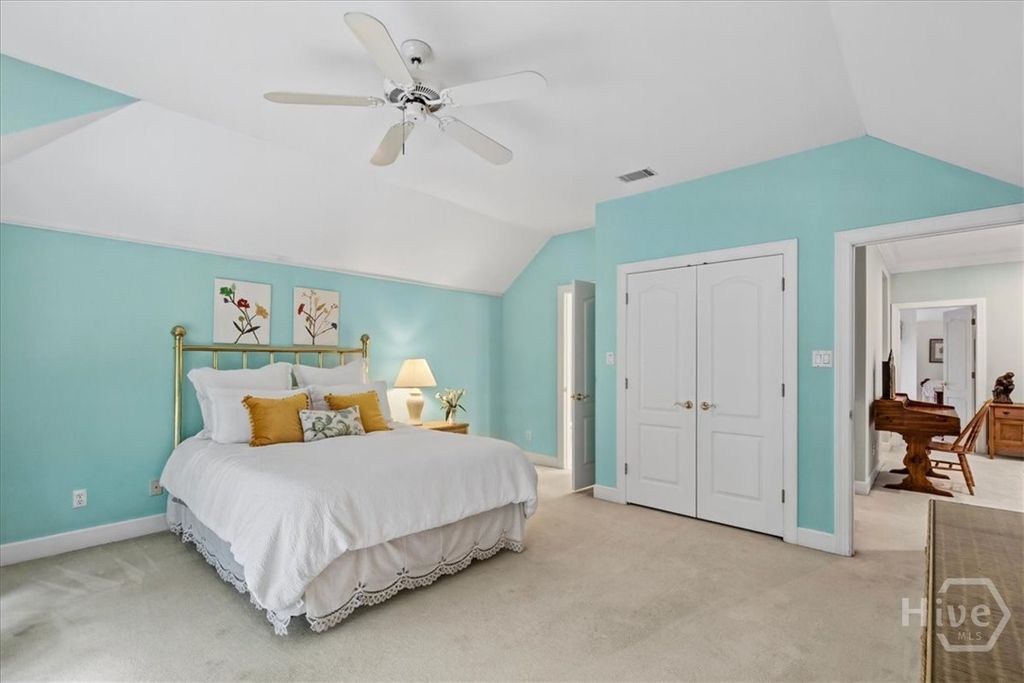 Image 22 of property listing at 2 Windwalk Lane, Savannah, GA 31411