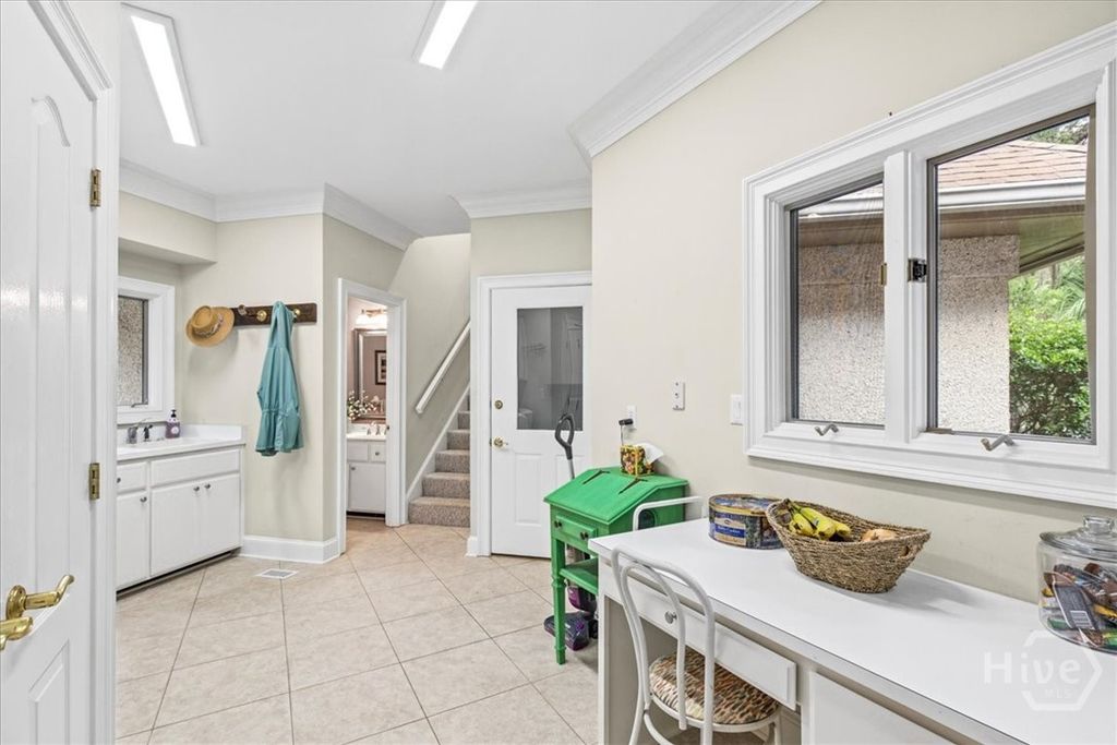 Image 26 of property listing at 2 Windwalk Lane, Savannah, GA 31411