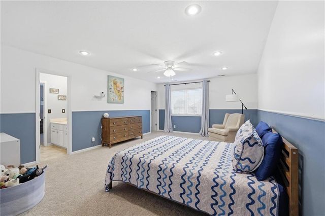 2605 SW Winterview Circle, Lee's Summit, MO 64081