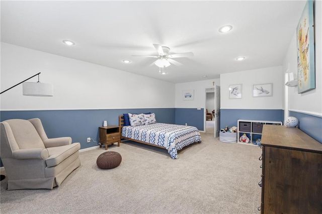 2605 SW Winterview Circle, Lee's Summit, MO 64081