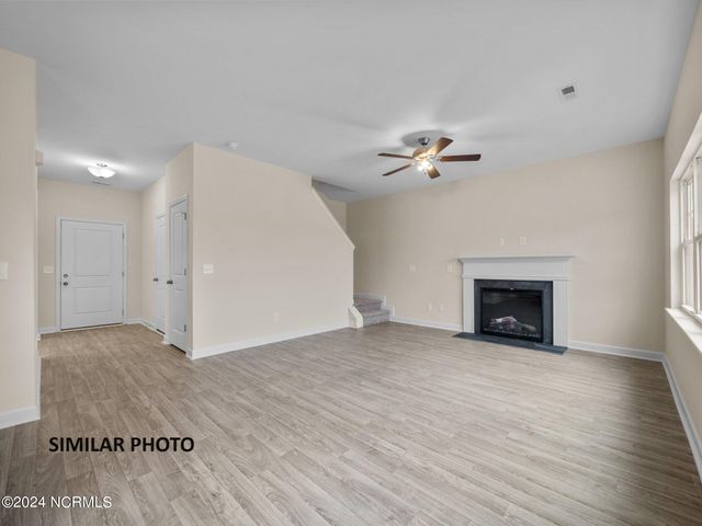 503 Orchard Creek Drive, Richlands, NC 28574