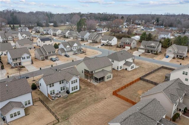 617 Bunker Drive, Mebane, NC 27302