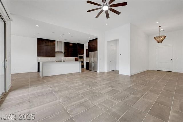 281 Gandara Street, Las Vegas, NV 89138