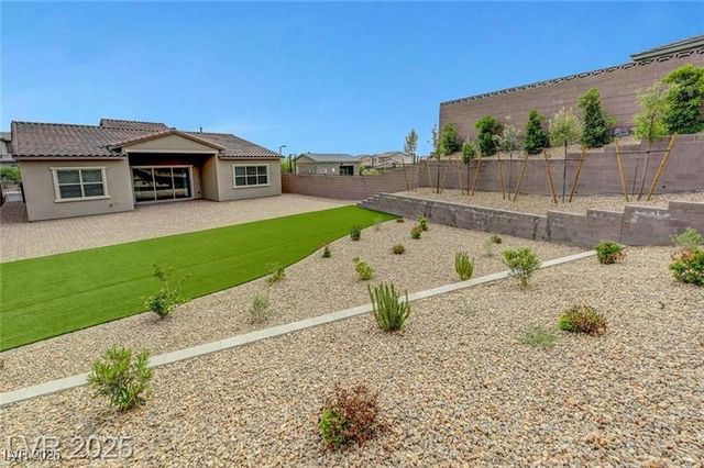 281 Gandara Street, Las Vegas, NV 89138