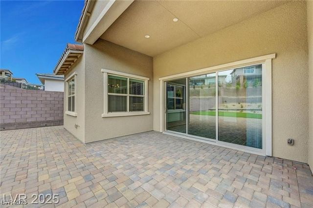 281 Gandara Street, Las Vegas, NV 89138