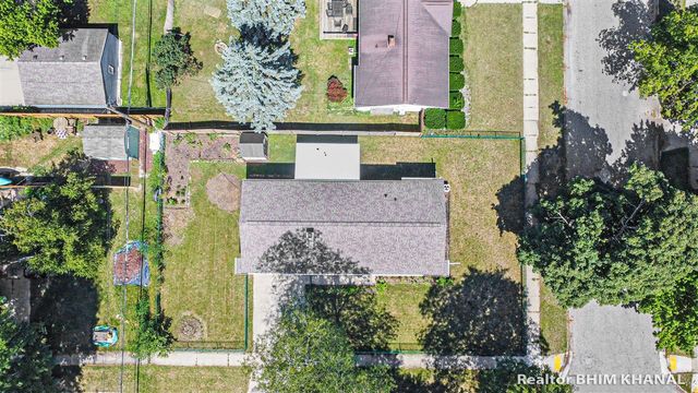 3100 Glenbrook Drive, Lansing, MI 48911