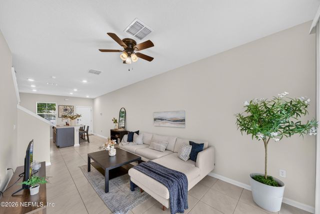 2882 BLACK BUCK Circle, Jacksonville, FL 32225