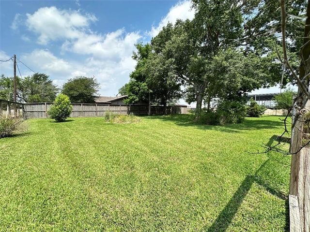 21626 Gentry Road, Cypress, TX 77429