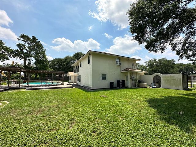 21626 Gentry Road, Cypress, TX 77429