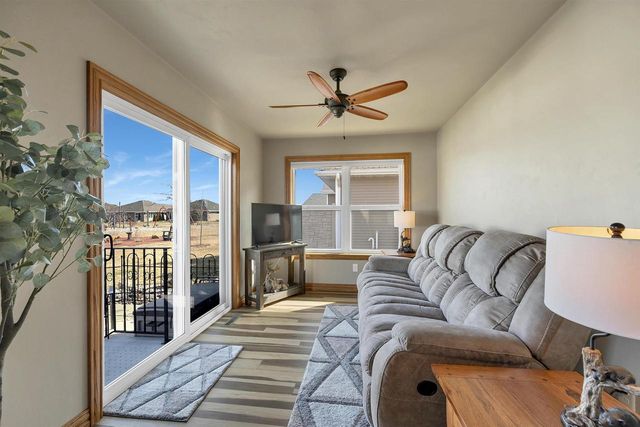 3865 MEUNIER LANE, Green Bay, WI 54311