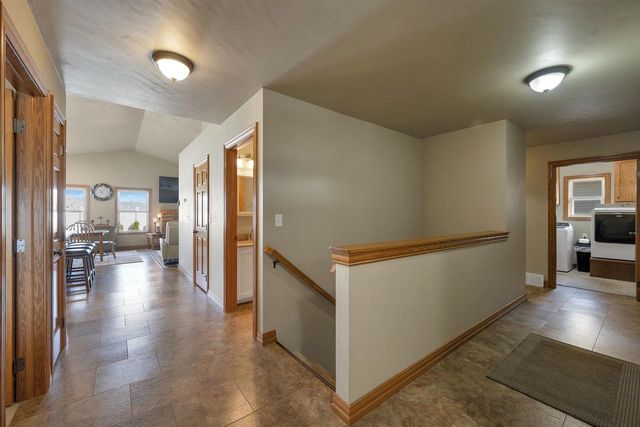 3865 MEUNIER LANE, Green Bay, WI 54311