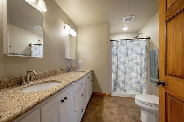 3865 MEUNIER LANE, Green Bay, WI 54311