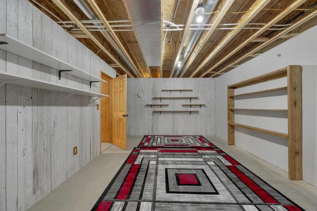 3865 MEUNIER LANE, Green Bay, WI 54311