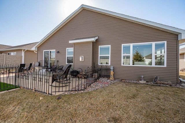 3865 MEUNIER LANE, Green Bay, WI 54311