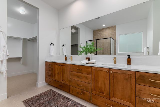 14894 Boatwatch Dr, Caldwell, ID 83607