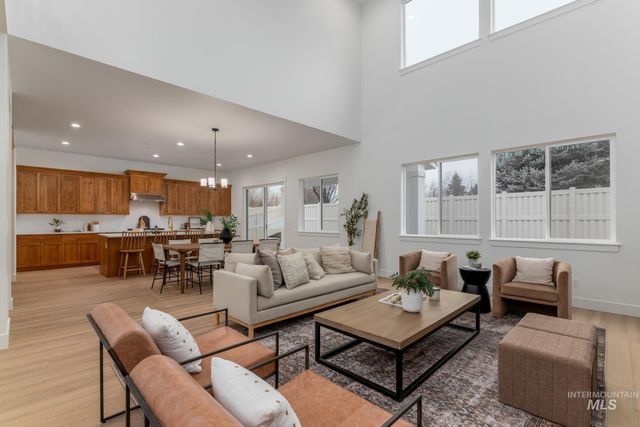 14894 Boatwatch Dr, Caldwell, ID 83607