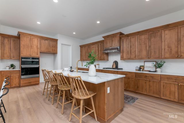 14894 Boatwatch Dr, Caldwell, ID 83607