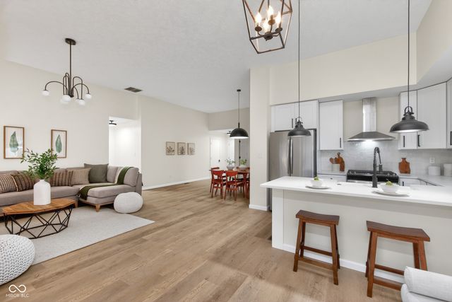 8764 Sugar Pine Point, Indianapolis, IN 46256